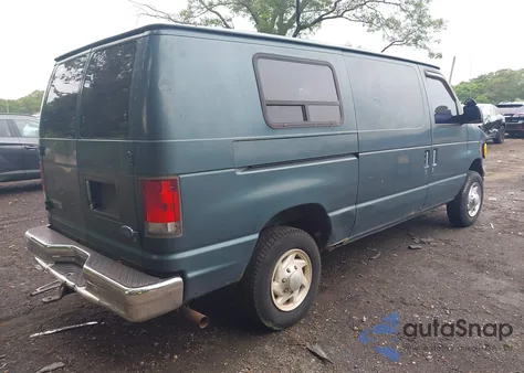 1997 Ford E-250 Standard z USA, uszkodzony, nr VIN 1FTHE24L4VHB89975